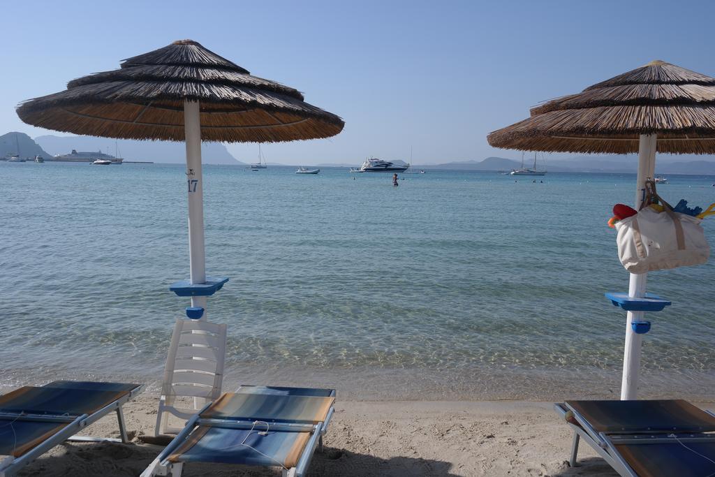 גולפו אראנצ'י Sardinia Blu Residence מראה חיצוני תמונה