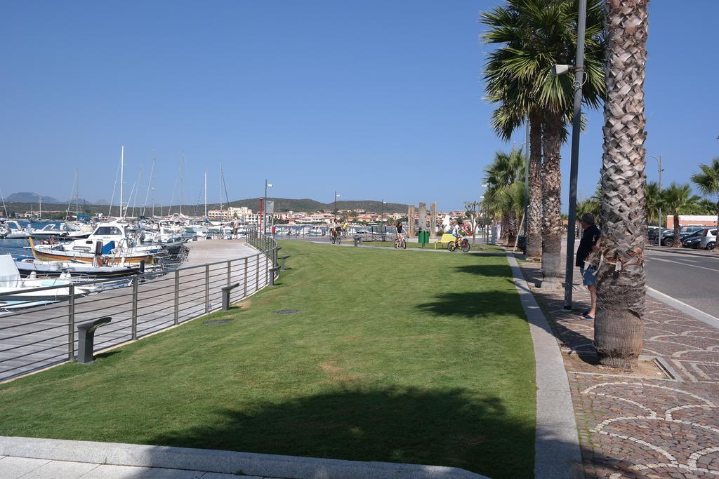 גולפו אראנצ'י Sardinia Blu Residence מראה חיצוני תמונה