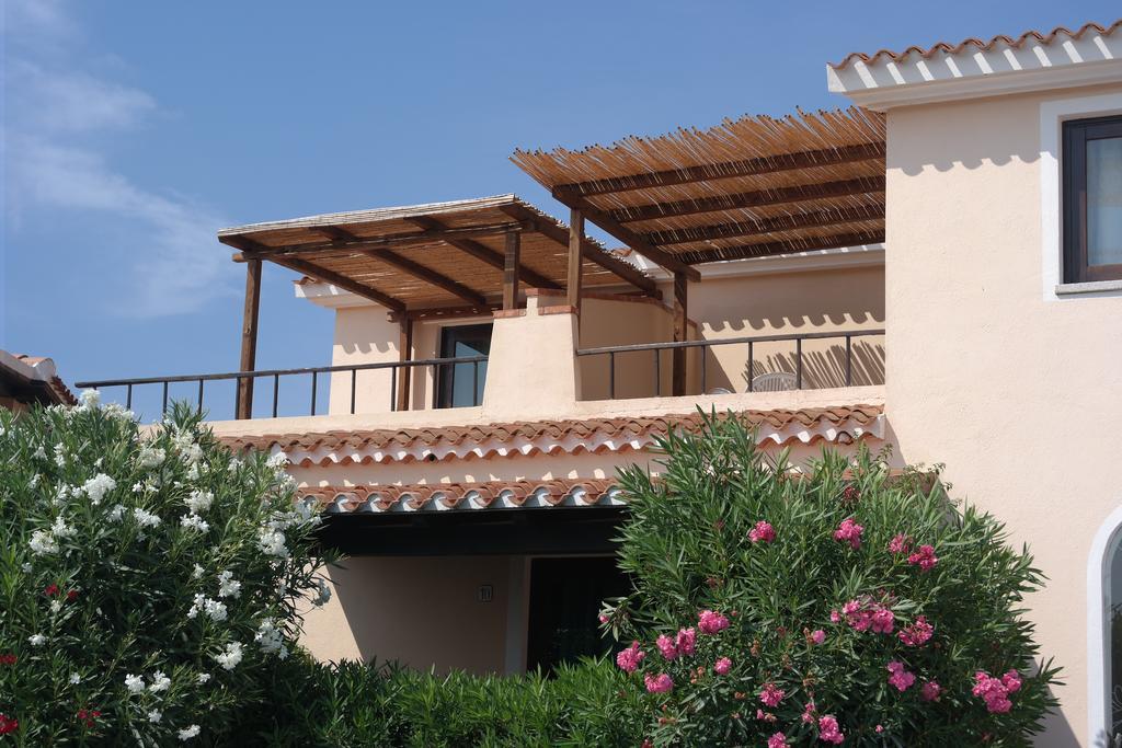 גולפו אראנצ'י Sardinia Blu Residence מראה חיצוני תמונה