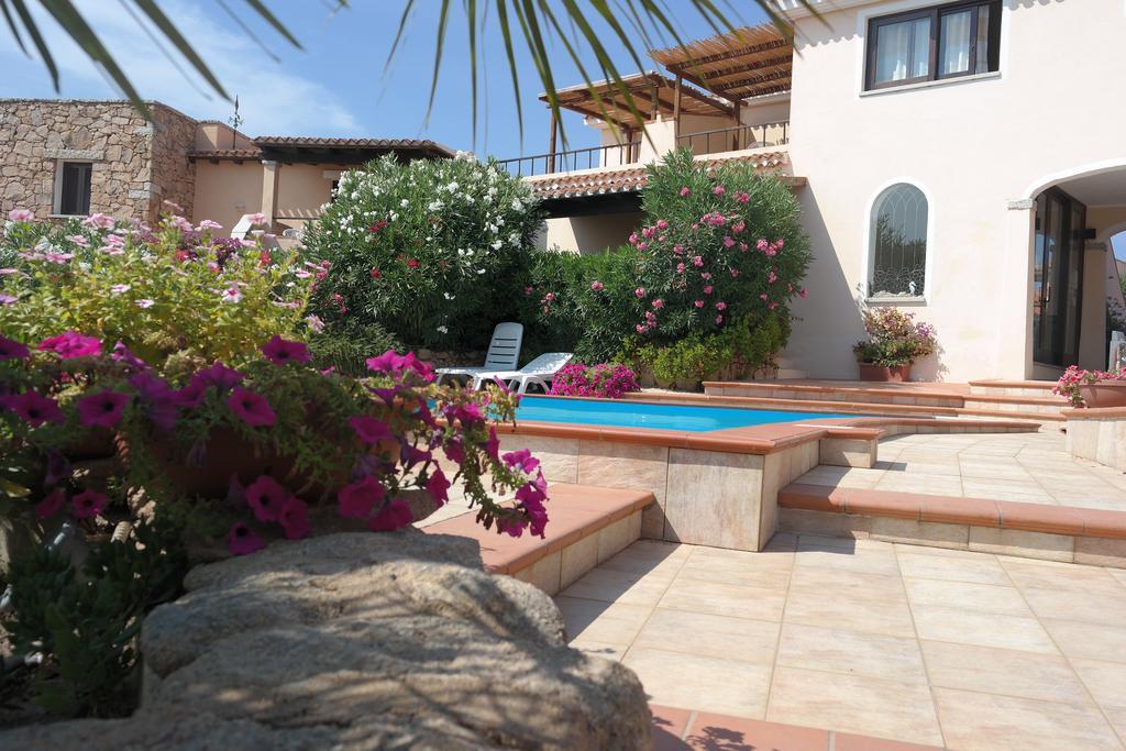 גולפו אראנצ'י Sardinia Blu Residence מראה חיצוני תמונה