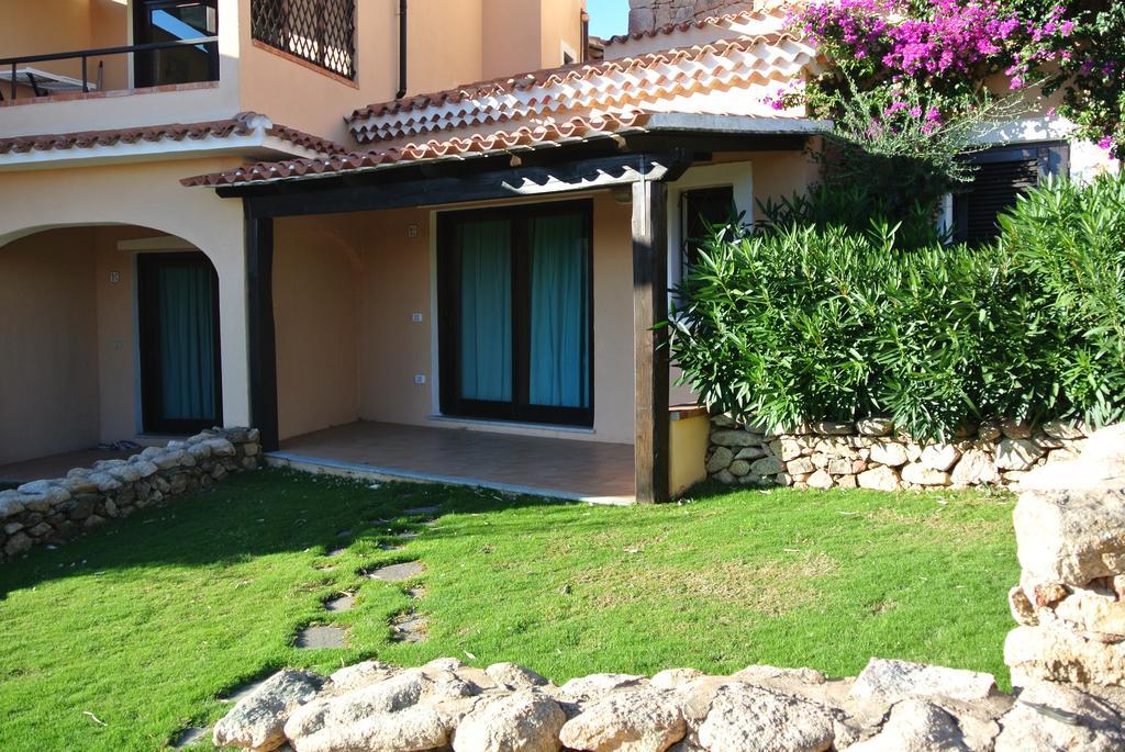 גולפו אראנצ'י Sardinia Blu Residence מראה חיצוני תמונה