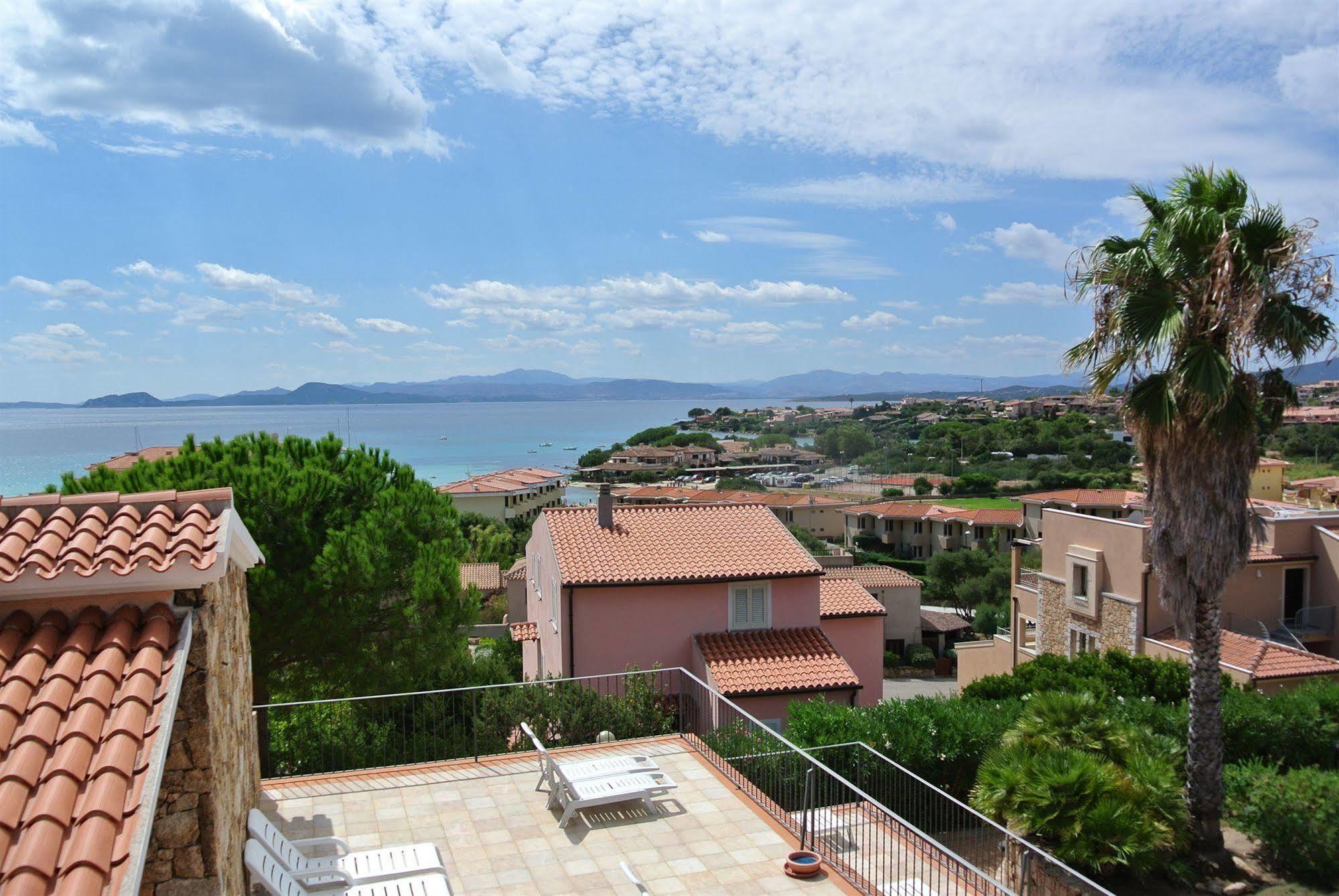 גולפו אראנצ'י Sardinia Blu Residence מראה חיצוני תמונה