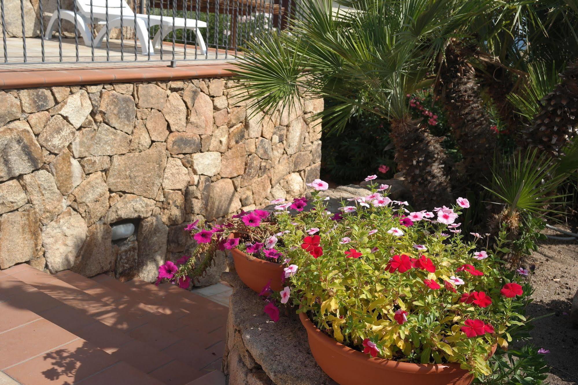גולפו אראנצ'י Sardinia Blu Residence מראה חיצוני תמונה