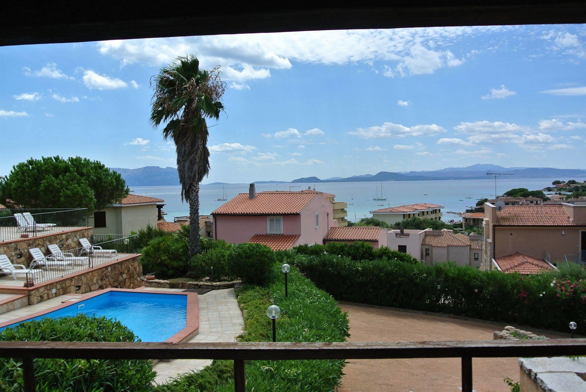 גולפו אראנצ'י Sardinia Blu Residence מראה חיצוני תמונה