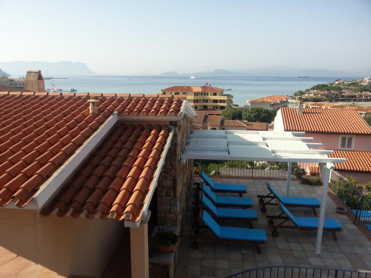 גולפו אראנצ'י Sardinia Blu Residence מראה חיצוני תמונה